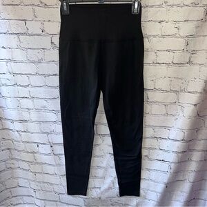 Beyond Yoga Women’s Black High Waist 7/8 Leggings Medium